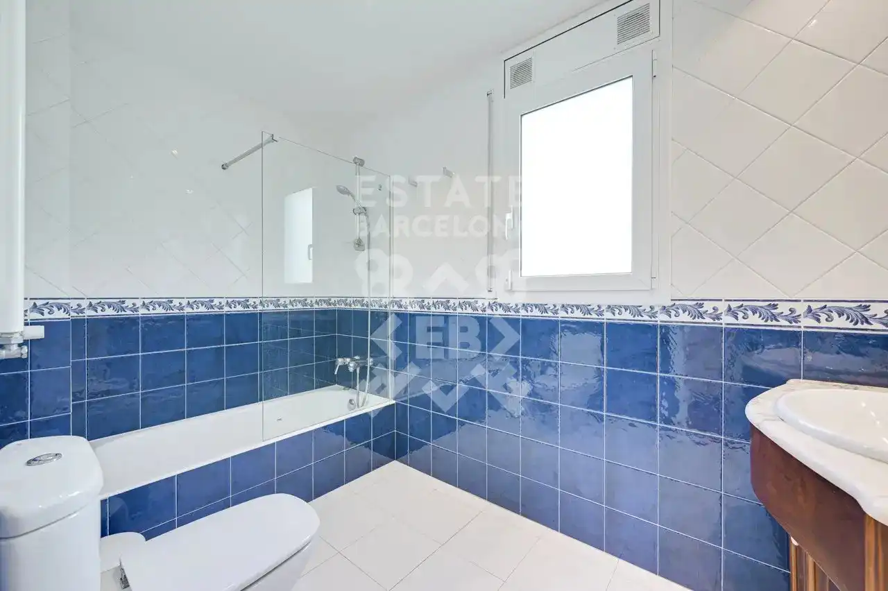 Baño de Casa o chalet en venta en Tossa de Mar con Aire acondicionado, Calefacción y Jardín privado