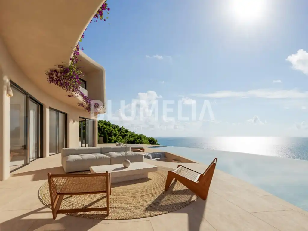 Casa amb piscina en venda a Urbanizacion Balcon Al Mar A