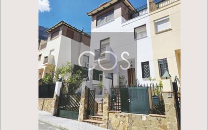 Exterior view of Single-family semi-detached for sale in  Jaén Capital  with Heating, Private garden and Terrace