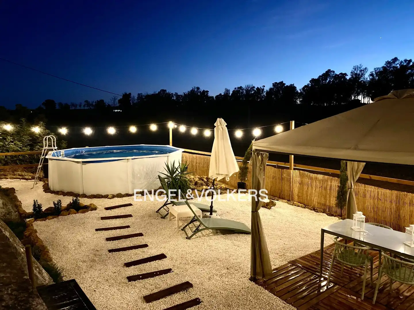 Terraza de Casa o chalet en venta en Alcalá de Guadaira con Calefacción y Jardín privado