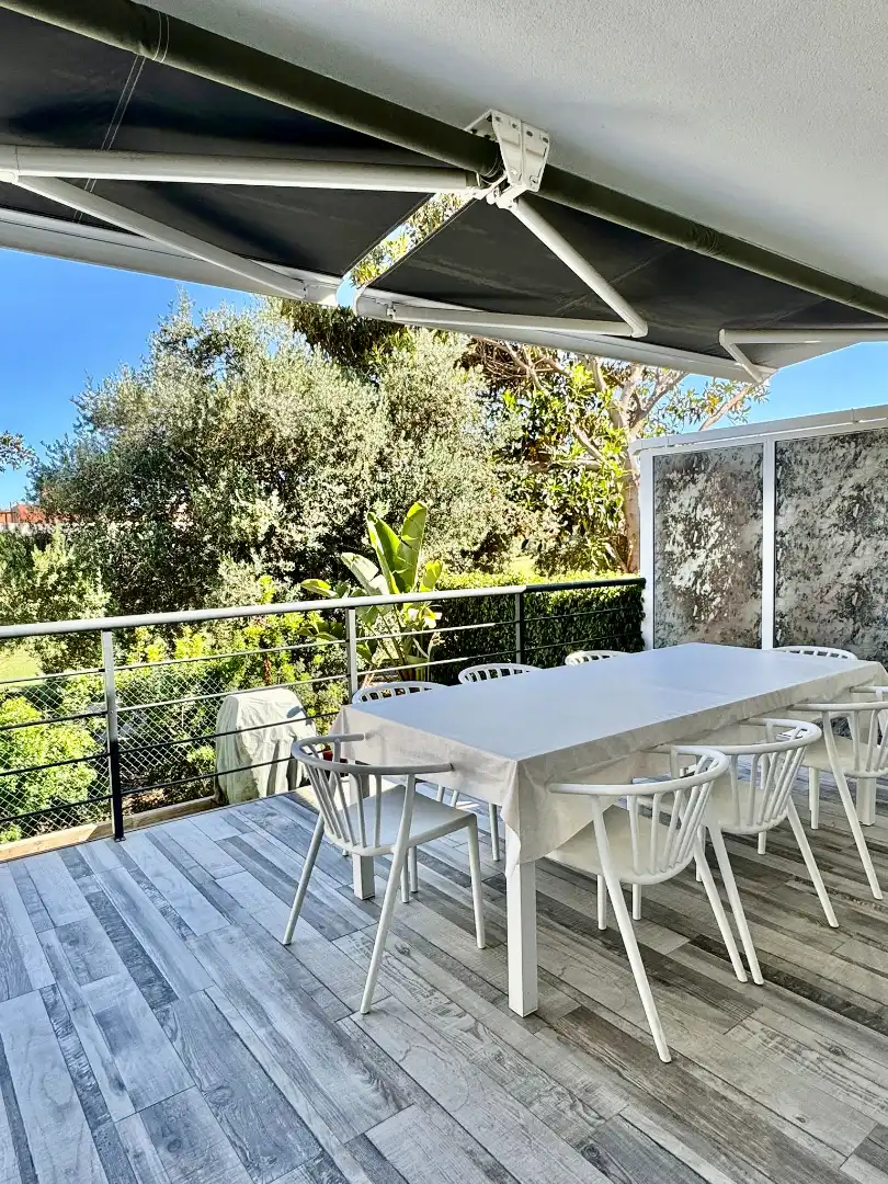 Terrassa de Casa adosada en venda en Alicante / Alacant amb Aire condicionat, Calefacció i Jardí privat