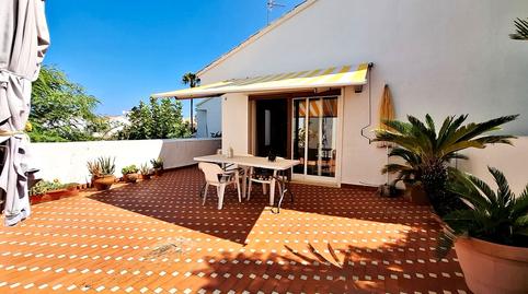 Foto 2 de Casa adosada en venda a Centro Urbano, Alicante