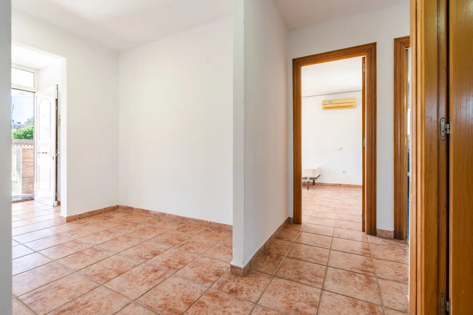 Houses for sale in El Catllar   with Air Conditioner, Heating and Private garden