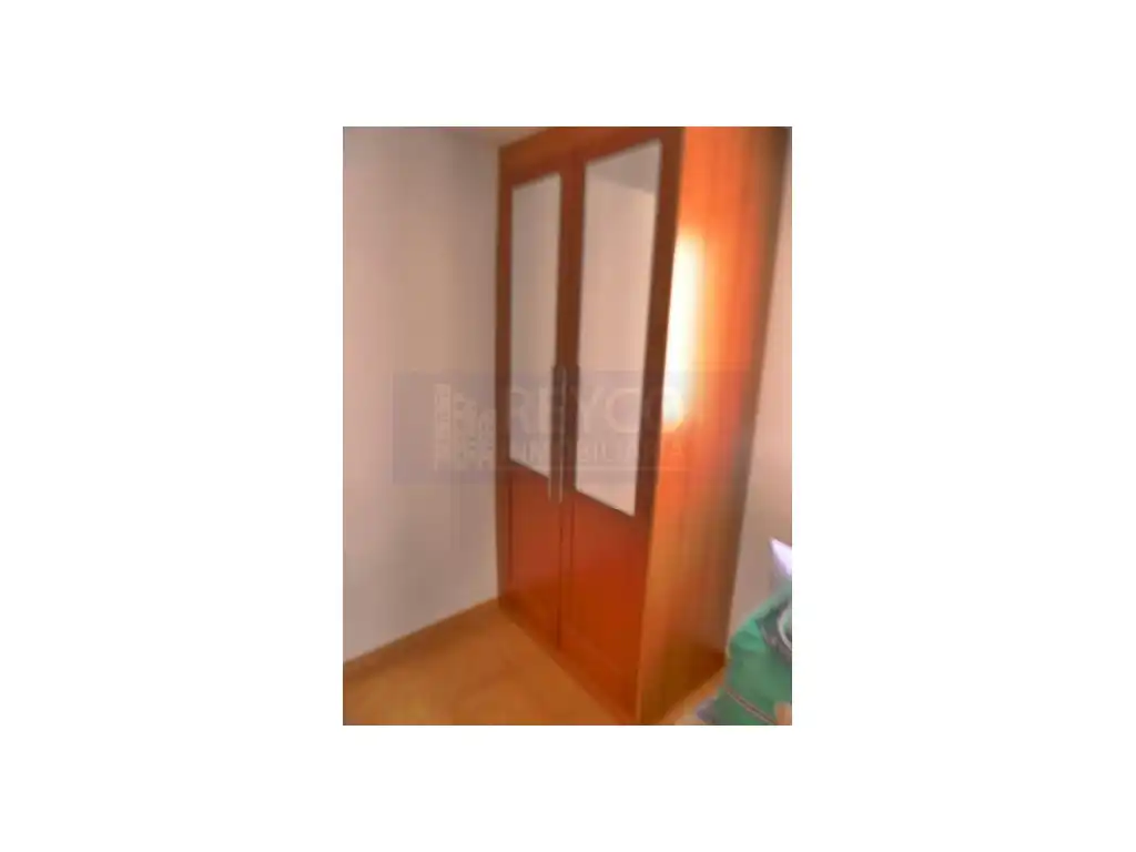 Dormitori de Casa o xalet en venda en Cordovín amb Balcó