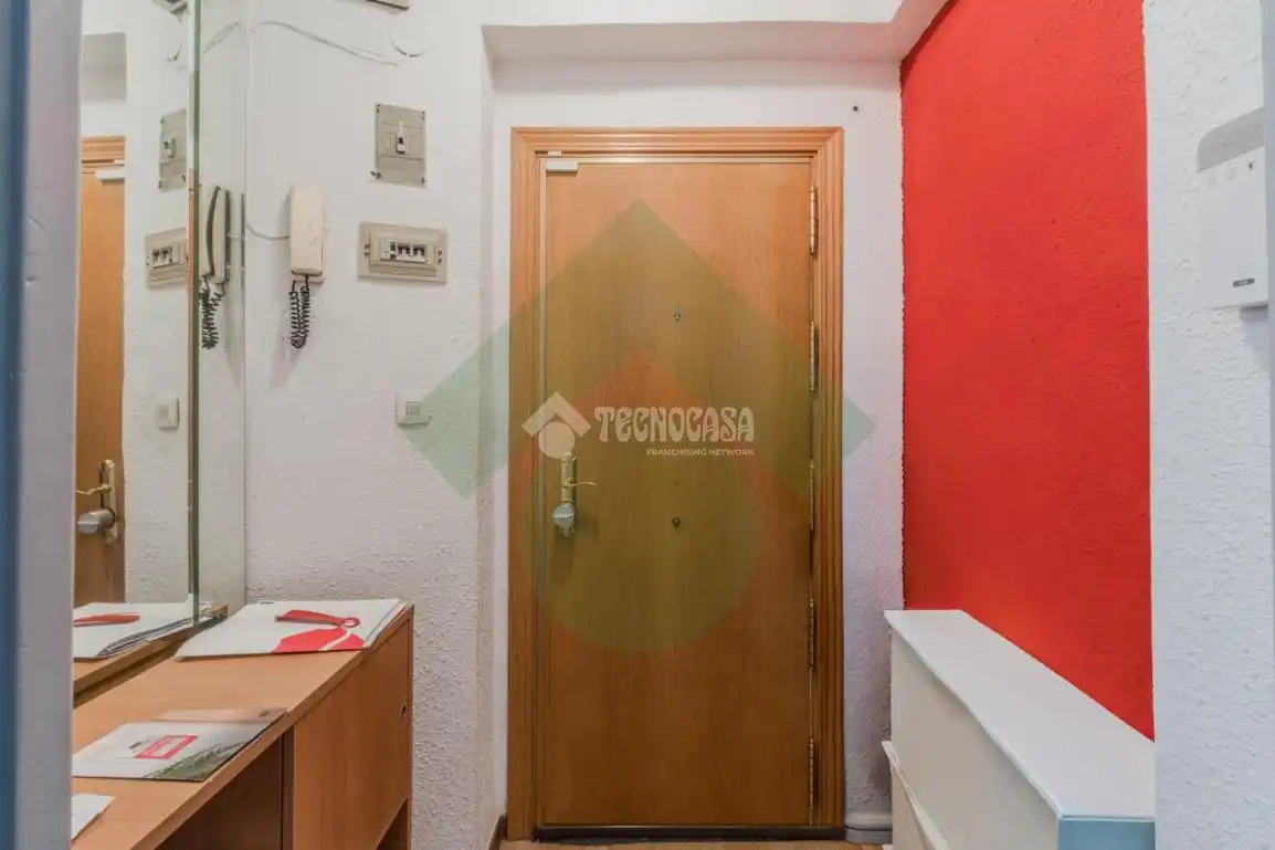 Piso en venta en Madrid con Calefacción y Terraza