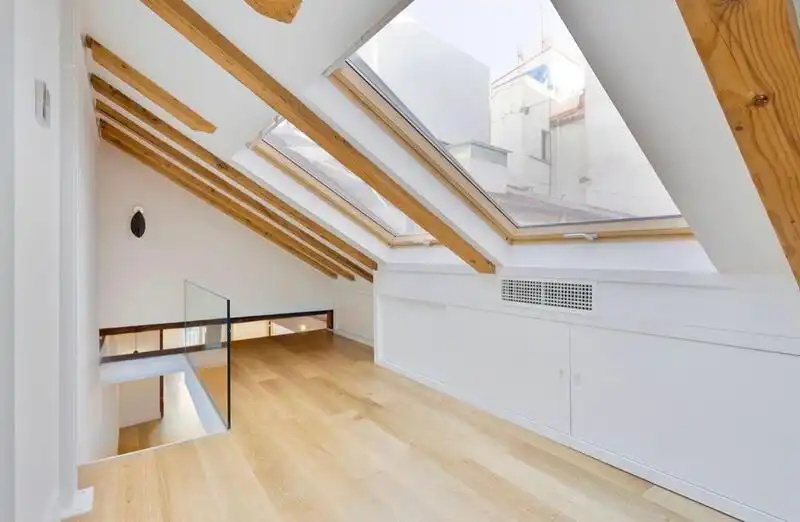 Duplexes for sale in Madrid  with Air Conditioner and Heating