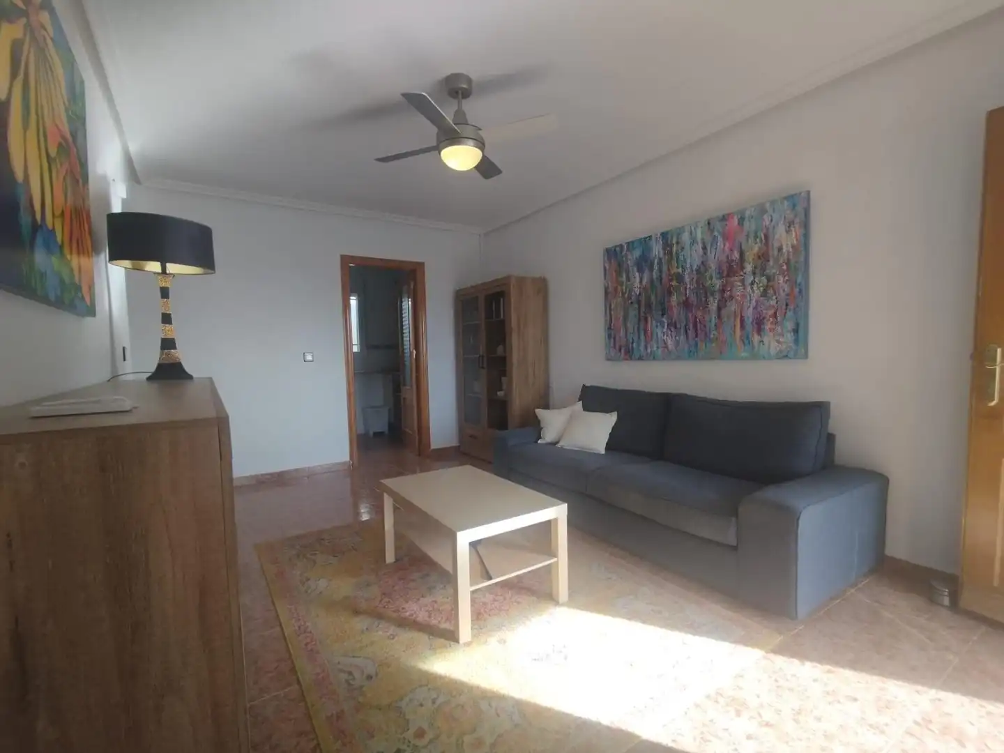 Sala d'estar de Casa o xalet en venda en Orihuela amb Aire condicionat, Calefacció i Jardí privat