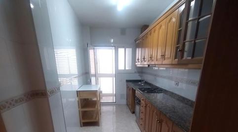 Foto 3 de Pis en venda a Carrer de la Torre Figueres, 42, Centre, Sant Boi de Llobregat