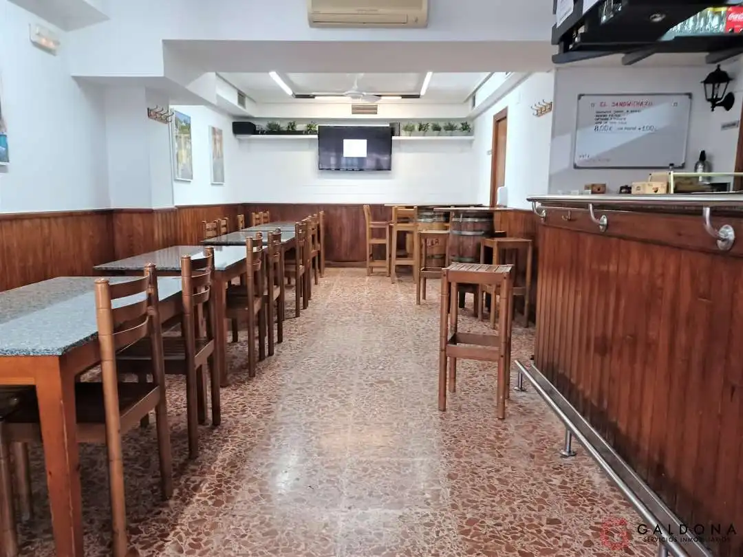 Local en venda en Donostia - San Sebastián  amb Aire condicionat