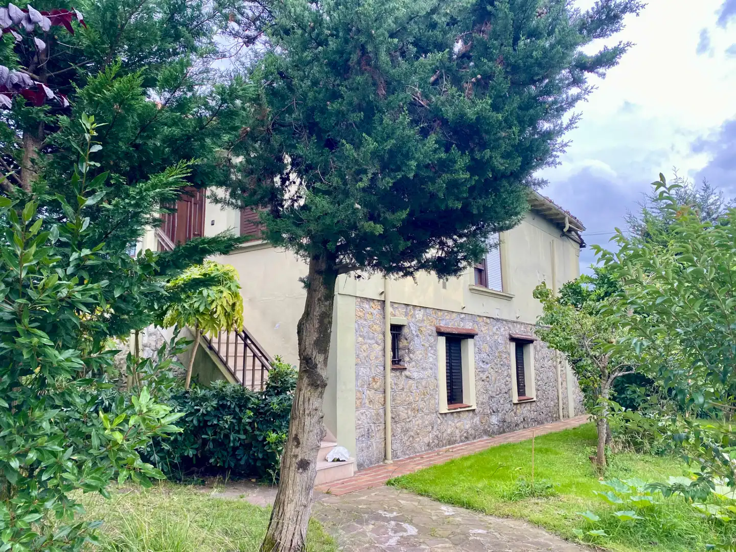 Jardín de Casa o chalet en venta en Torrelavega  con Calefacción, Jardín privado y Terraza
