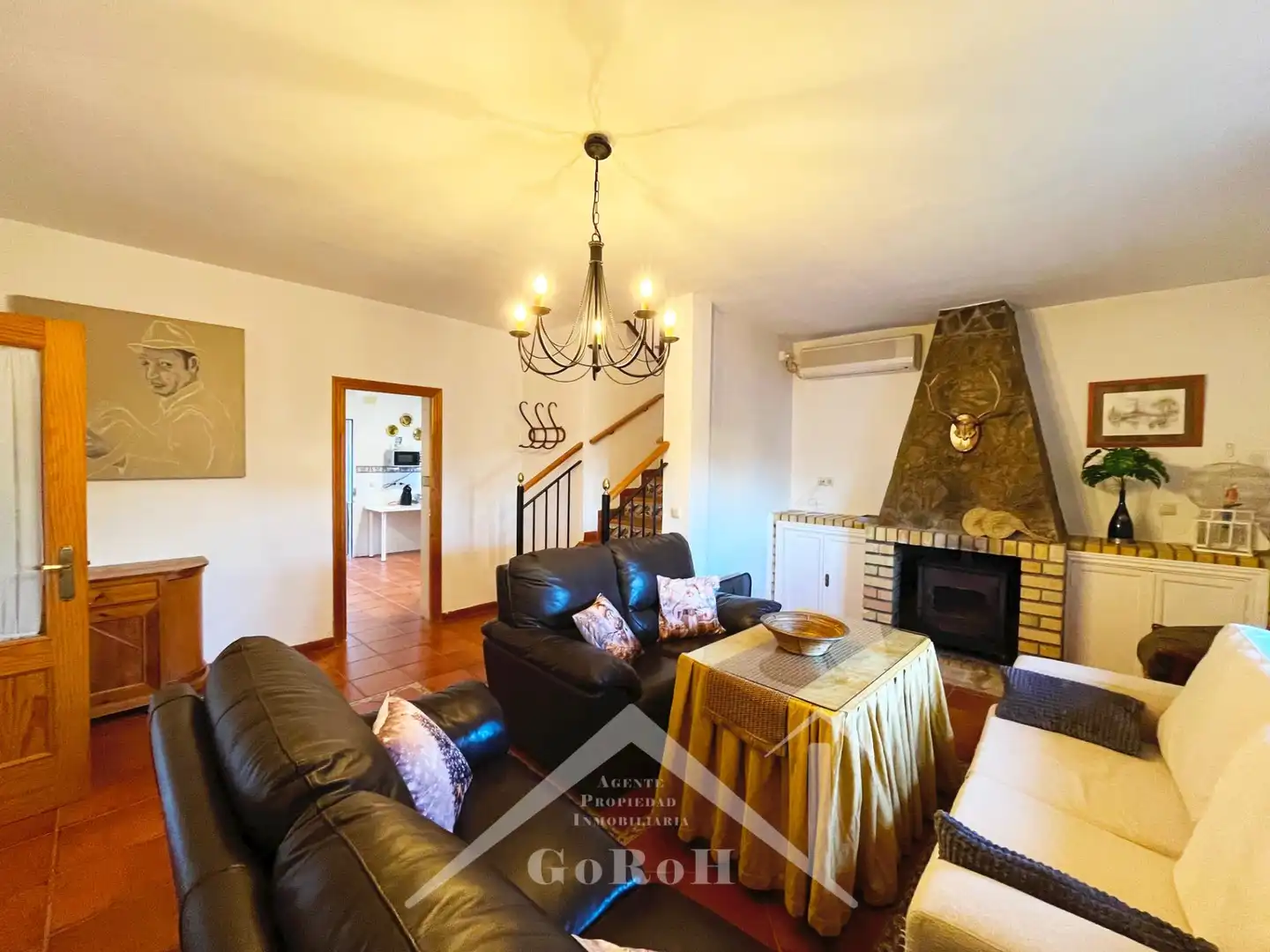 Sala d'estar de Casa o xalet en venda en Castilblanco de los Arroyos amb Aire condicionat, Jardí privat i Terrassa