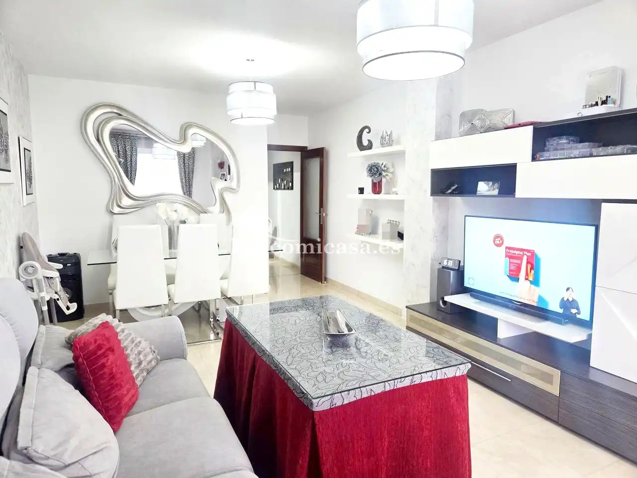Sala de estar de Piso en venta en Torredelcampo con Aire acondicionado, Trastero y Amueblado
