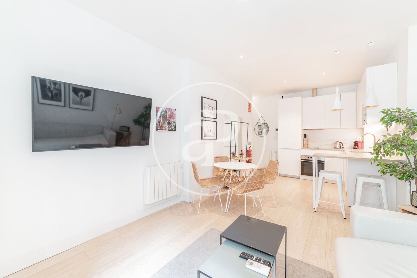 Pis de lloguer a C. del Príncipe, Cortes - Huertas