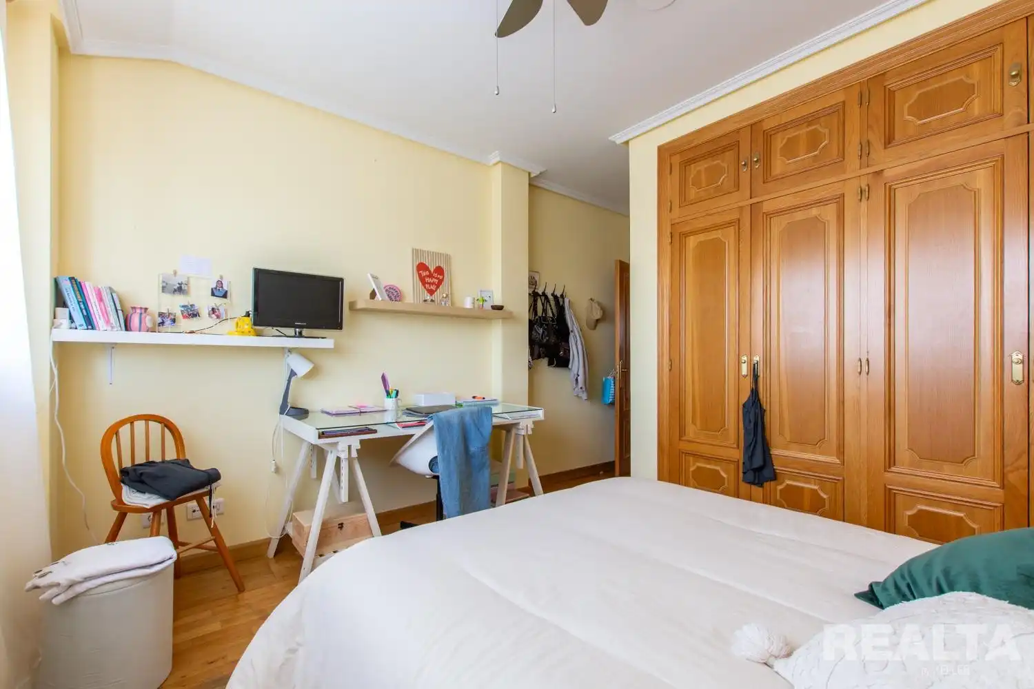 Habitación de Casa adosada en venta en Valdetorres de Jarama