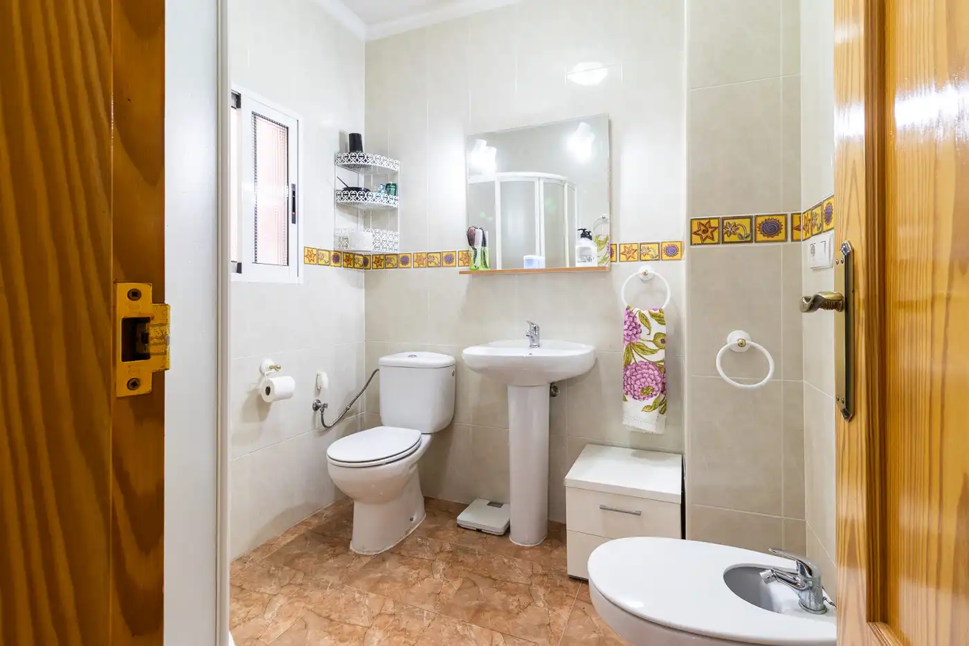 Baño de Finca rústica en venta en Pliego
