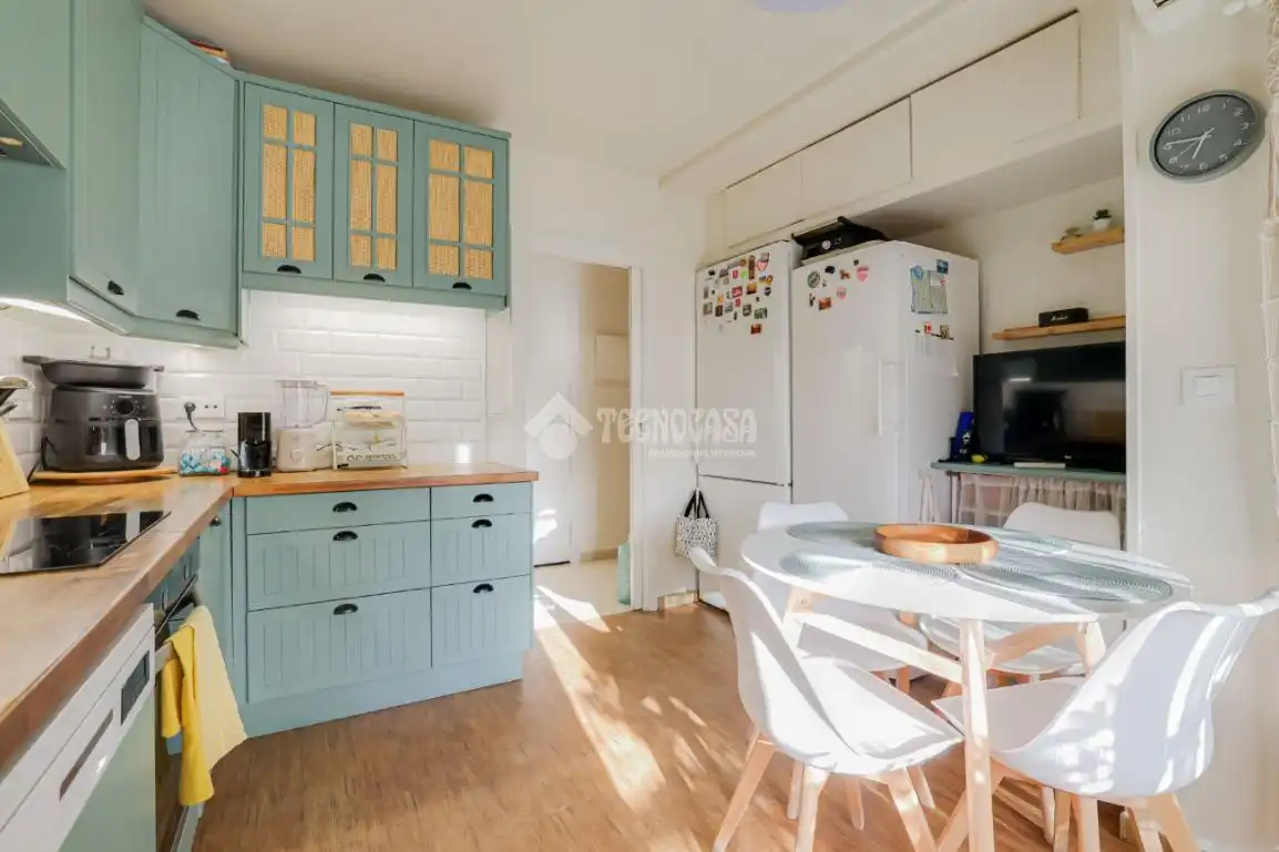 Kitchen of Flat for sale in Ripollet  with Air Conditioner, Heating and Terrace