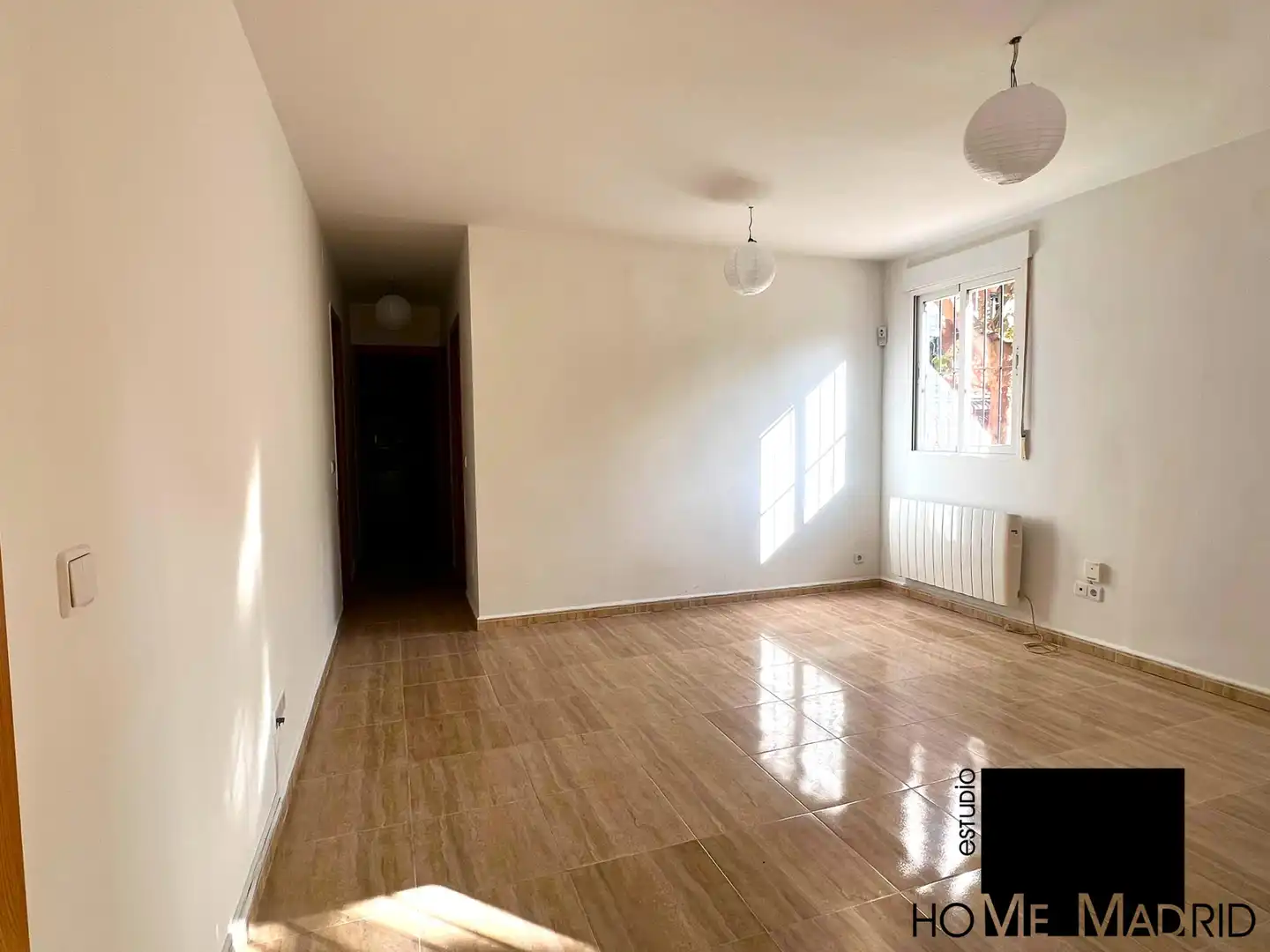 Dormitori de Planta baixa en venda en Madrid amb Calefacció, Jardí privat i Traster