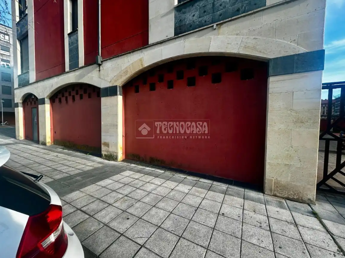 Außenansicht von Geschaftsraum zur Miete in León Capital 