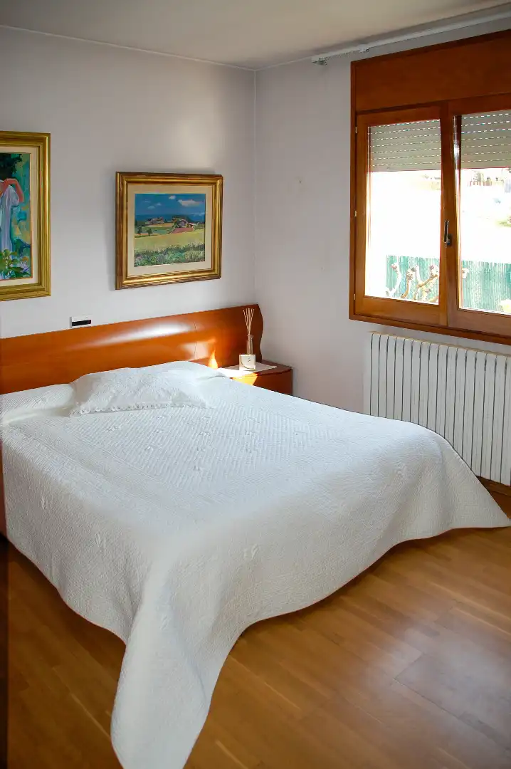 Houses for sale in Carretera Santa Pau, Olot