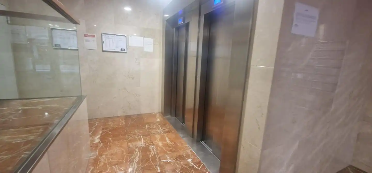 Piso en venta en Zaragoza con Calefacción, Terraza y Trastero