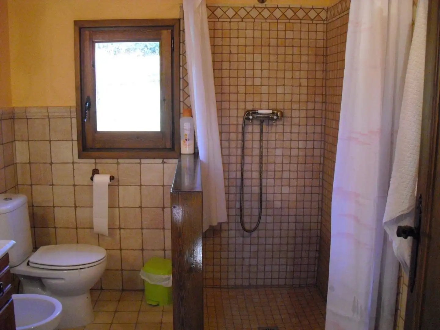 Baño de Finca rústica en venta en Gósol con Calefacción, Jardín privado y Trastero
