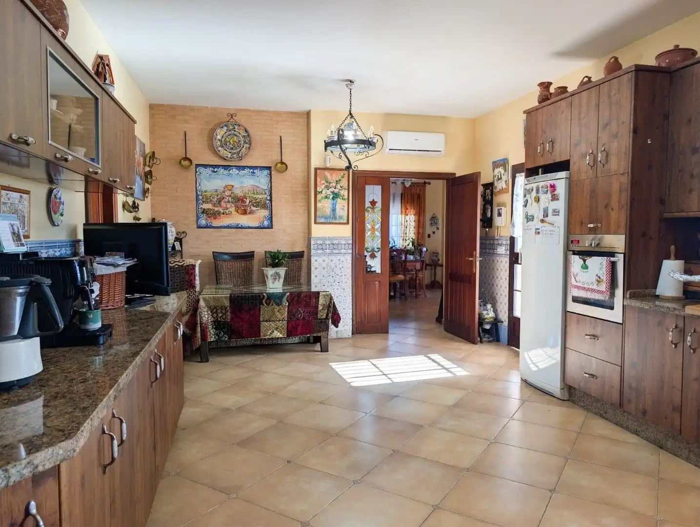 Chalet con piscina en venta en Sanlúcar la Mayor, imagen 17