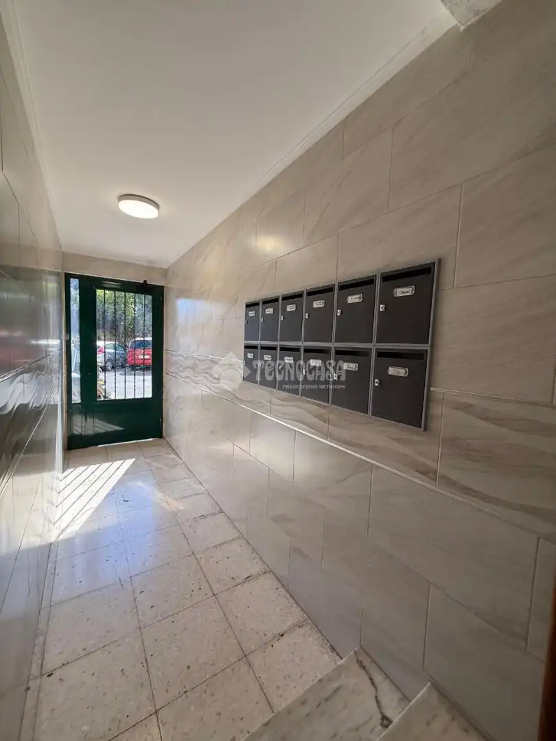 Ático en venta en Alicante / Alacant con Terraza y Balcón