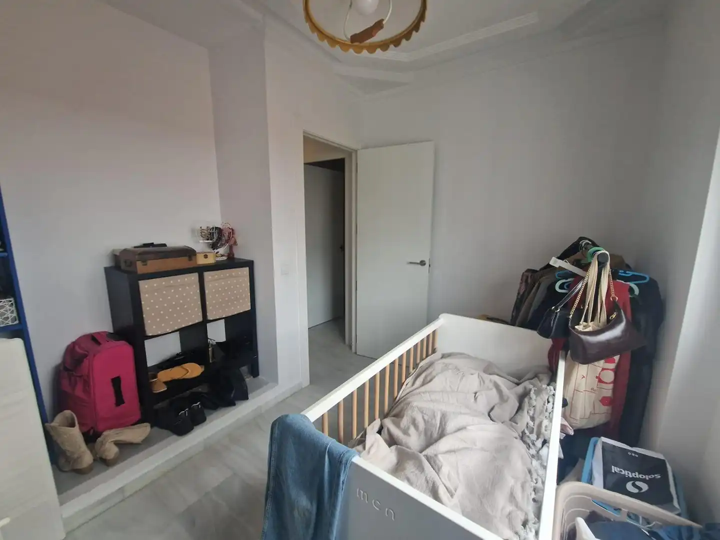 Dormitori de Casa adosada en venda en Jerez de la Frontera amb Aire condicionat i Jardí privat