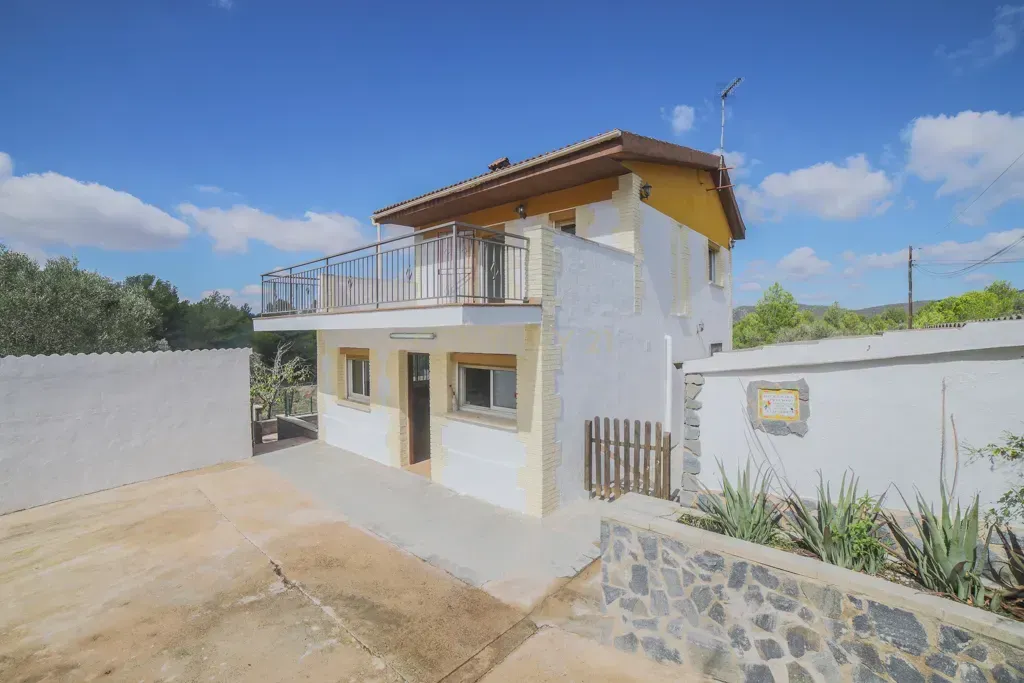 Vista exterior de Casa o xalet en venda en Rodonyà amb Jardí privat, Traster i Alarma