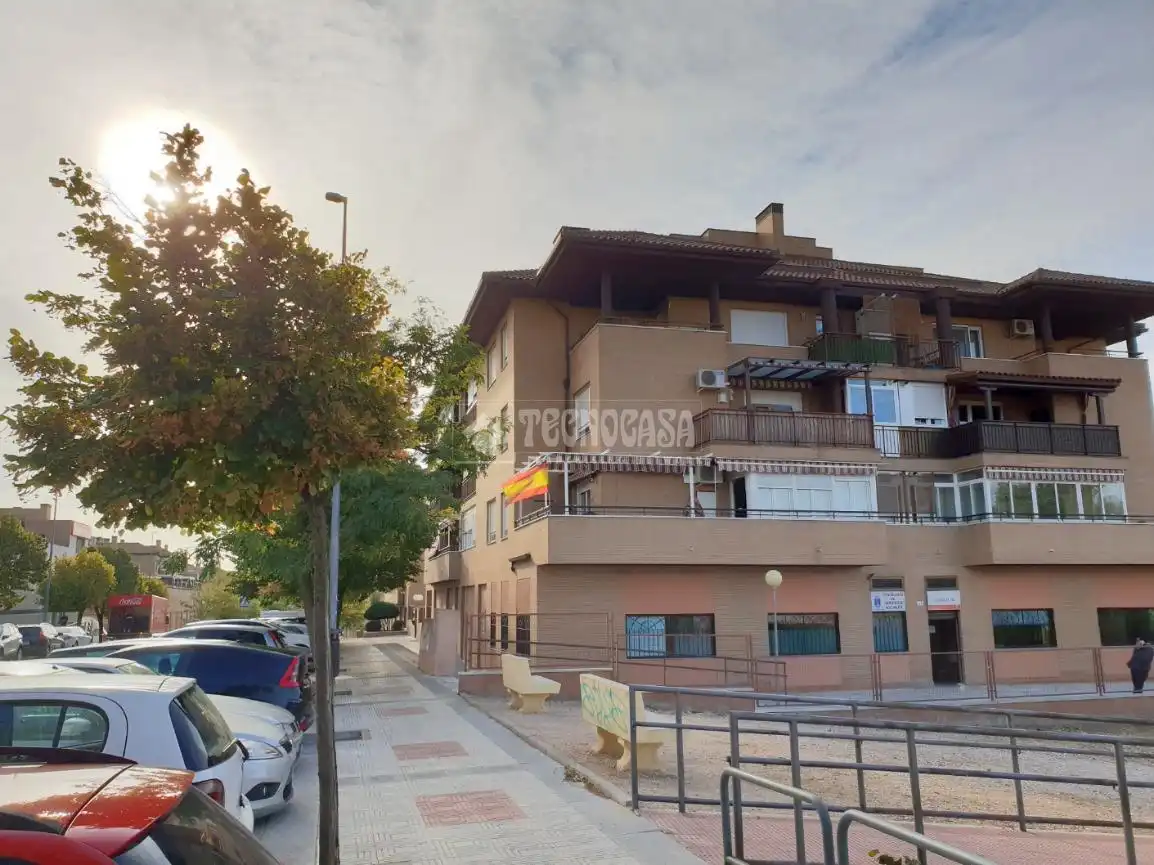 Gewerbefläche zum Verkauf in Humanes de Madrid