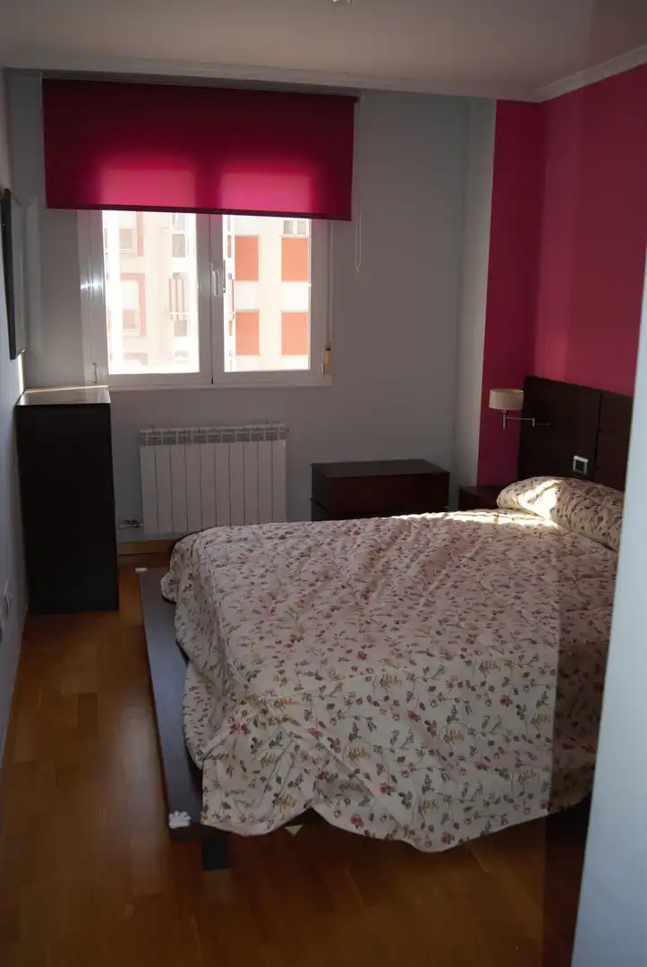 Habitación de Piso de alquiler en Ávila con Calefacción y Amueblado