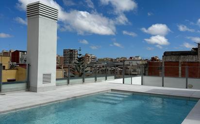 Swimming pool of Flat for sale in L'Hospitalet de Llobregat  with Air Conditioner, Heating and Parquet flooring