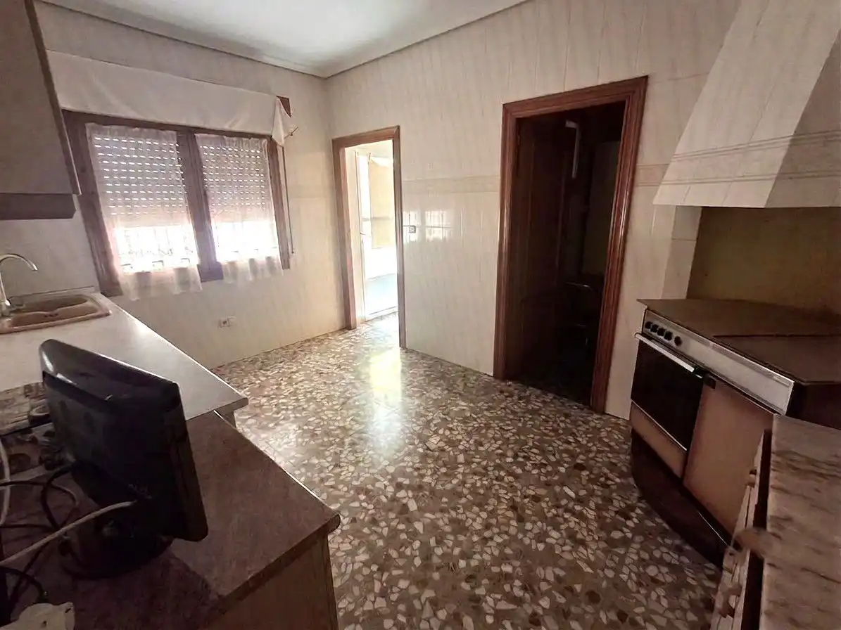 Cuina de Casa o xalet en venda en La Roda amb Traster