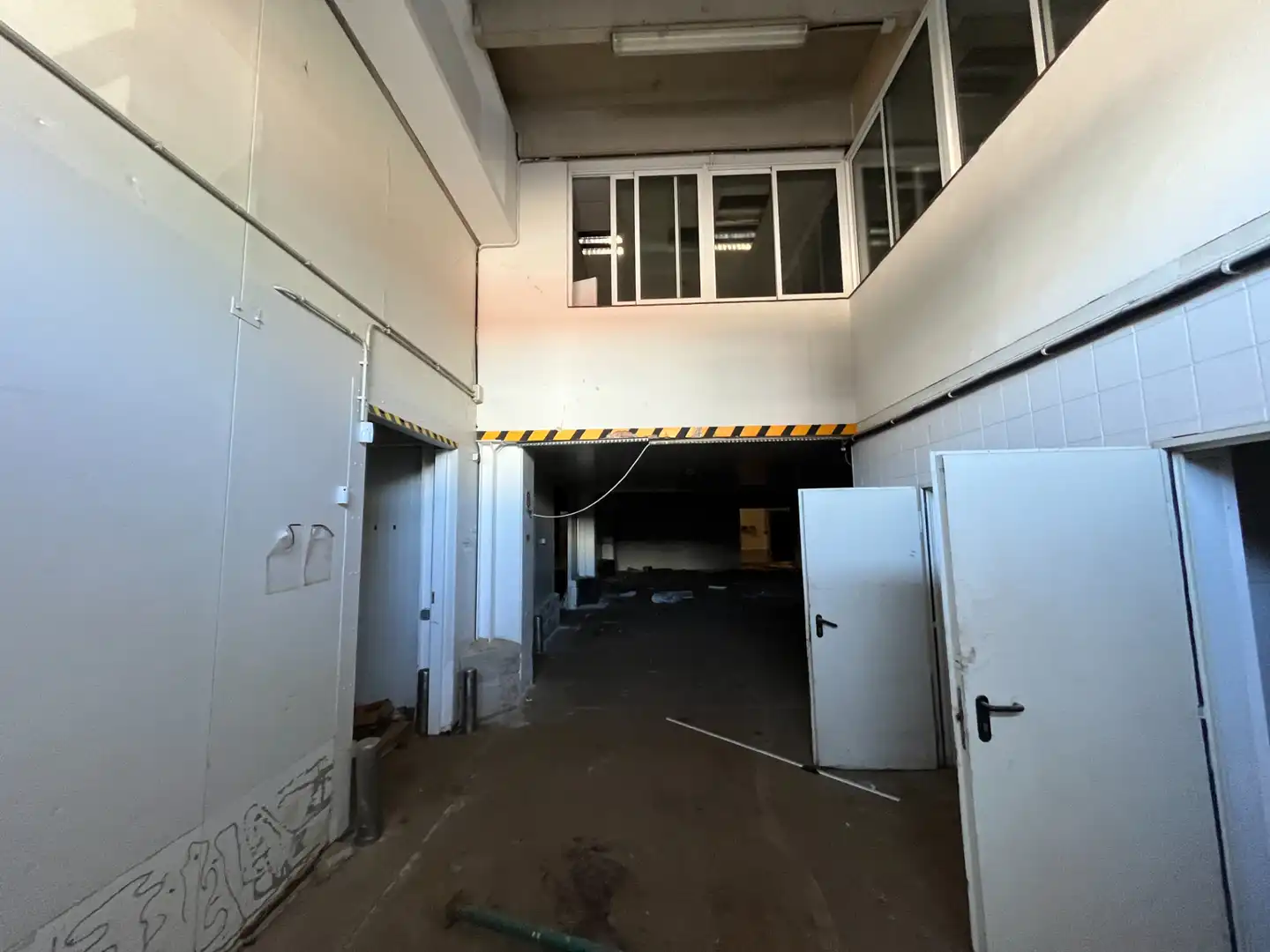 Nau industrial en venda a La Balconada - Cal Gravat