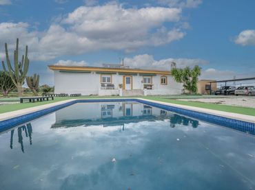 Casa con balcone in vendita a Cam. Aniorte