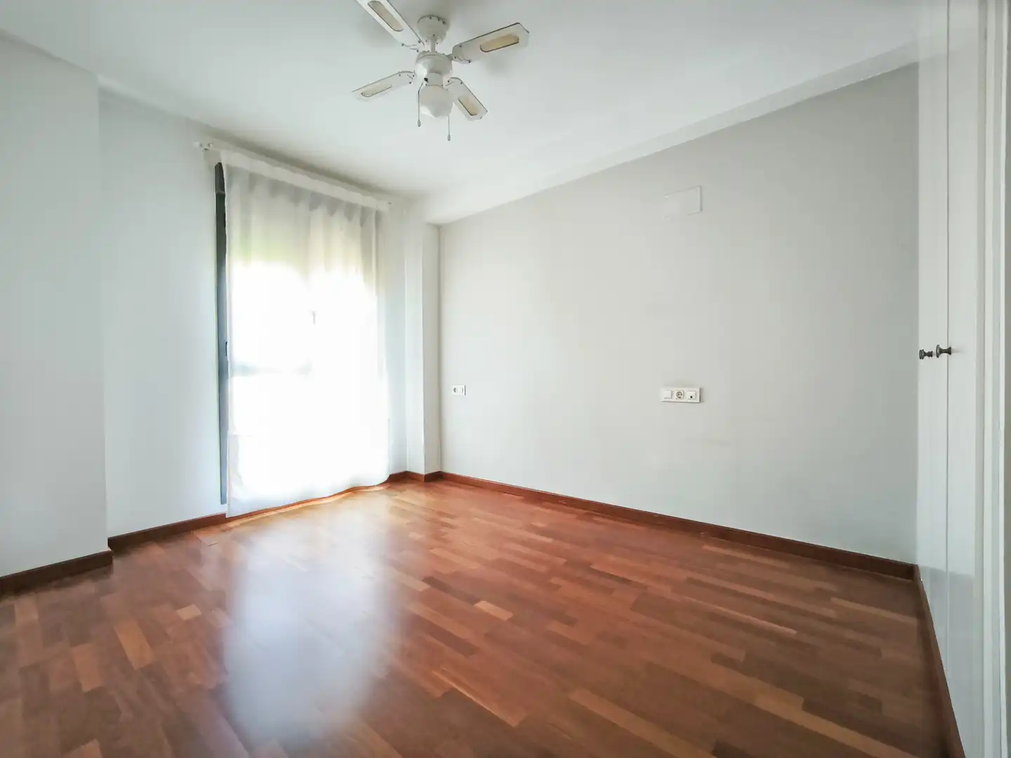 Habitación de Piso en venta en Paiporta con Horno