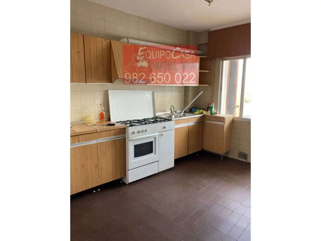 Küche von Wohnung zum Verkauf in Lugo mit Heizung, Parkett und Terrasse