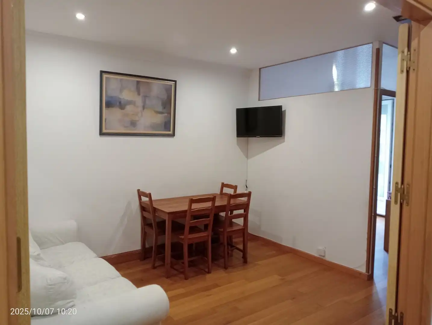 Sala d'estar de Pis de lloguer en Donostia - San Sebastián  amb Calefacció