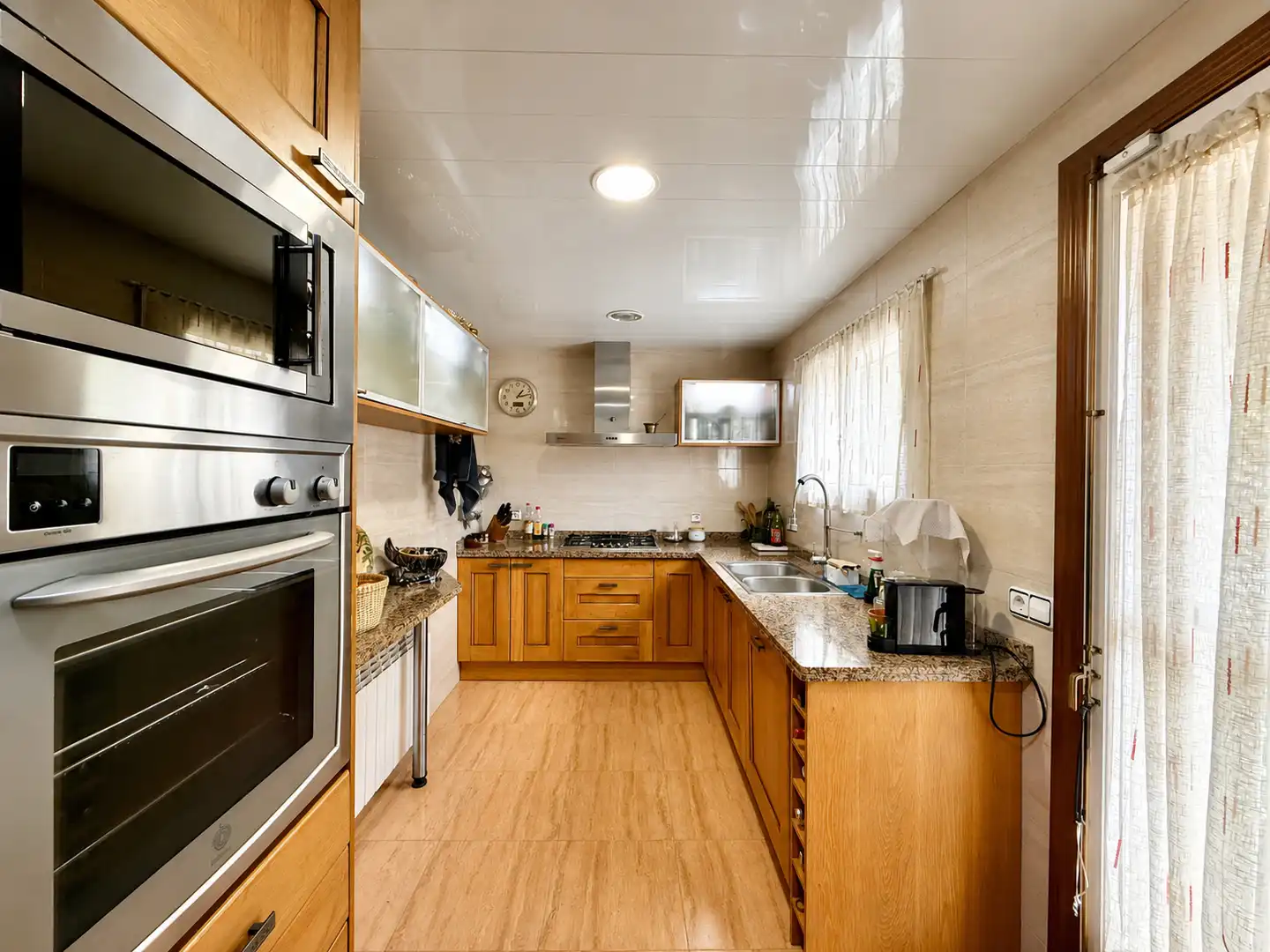 Kitchen of Houses for sale in Torrelles de Llobregat  with Heating, Private garden and Terrace