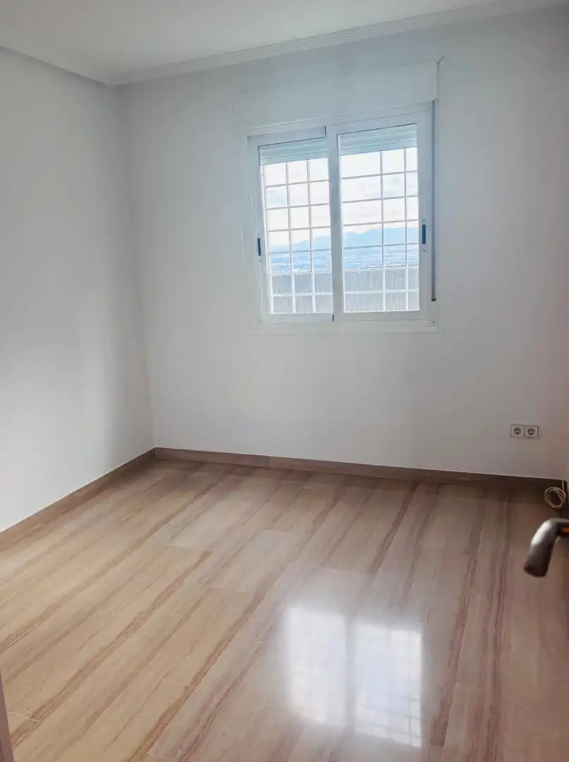 Dormitori de Casa adosada de lloguer en Molina de Segura amb Aire condicionat, Jardí privat i Moblat