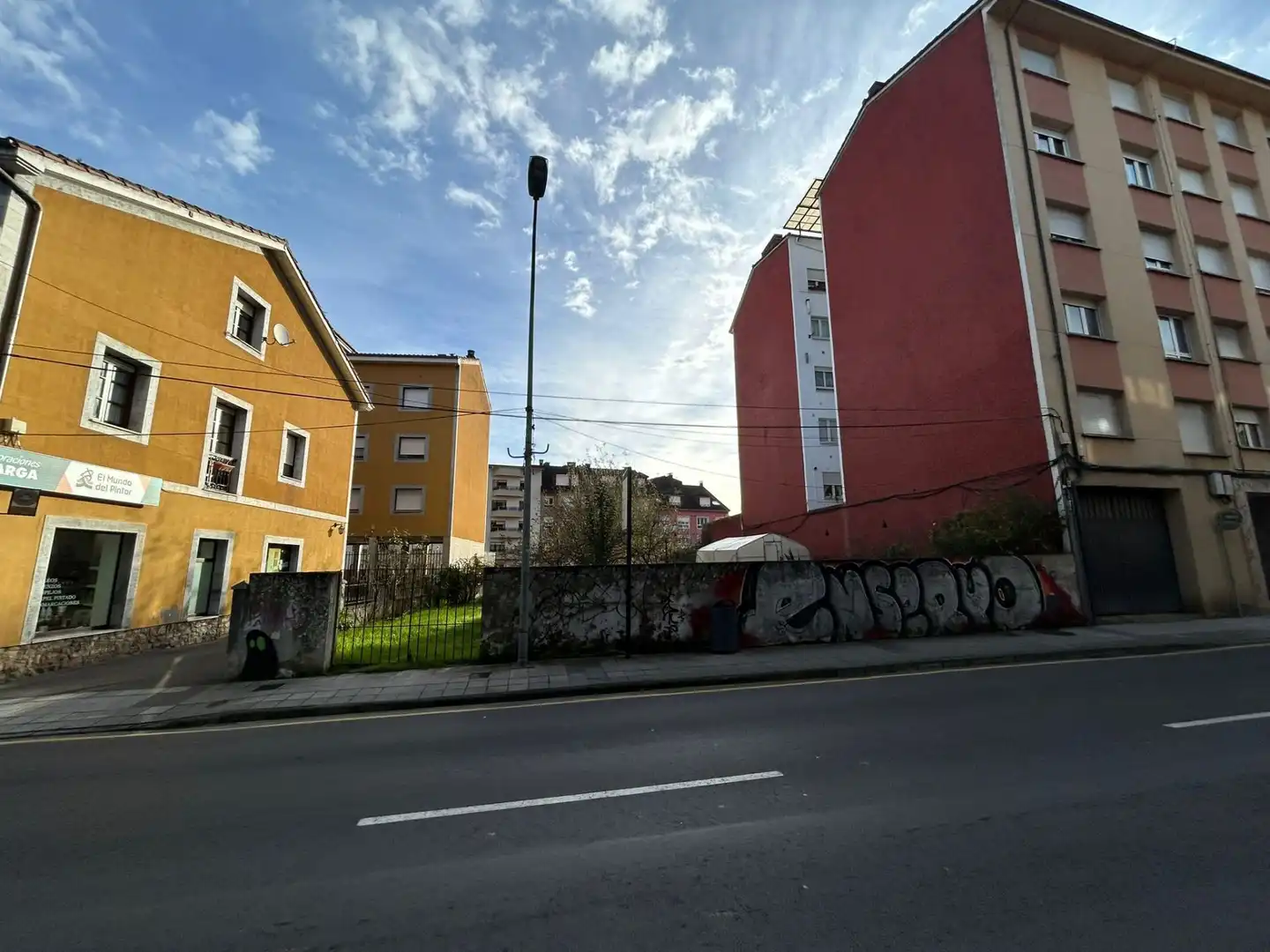 Terrenos y solares en venta en Parres
