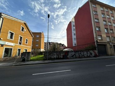 Terrenys i solars en venda a Parres