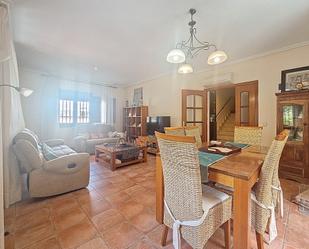 Living room of House or chalet for sale in Aranjuez  with Air Conditioner, Heating and Private garden