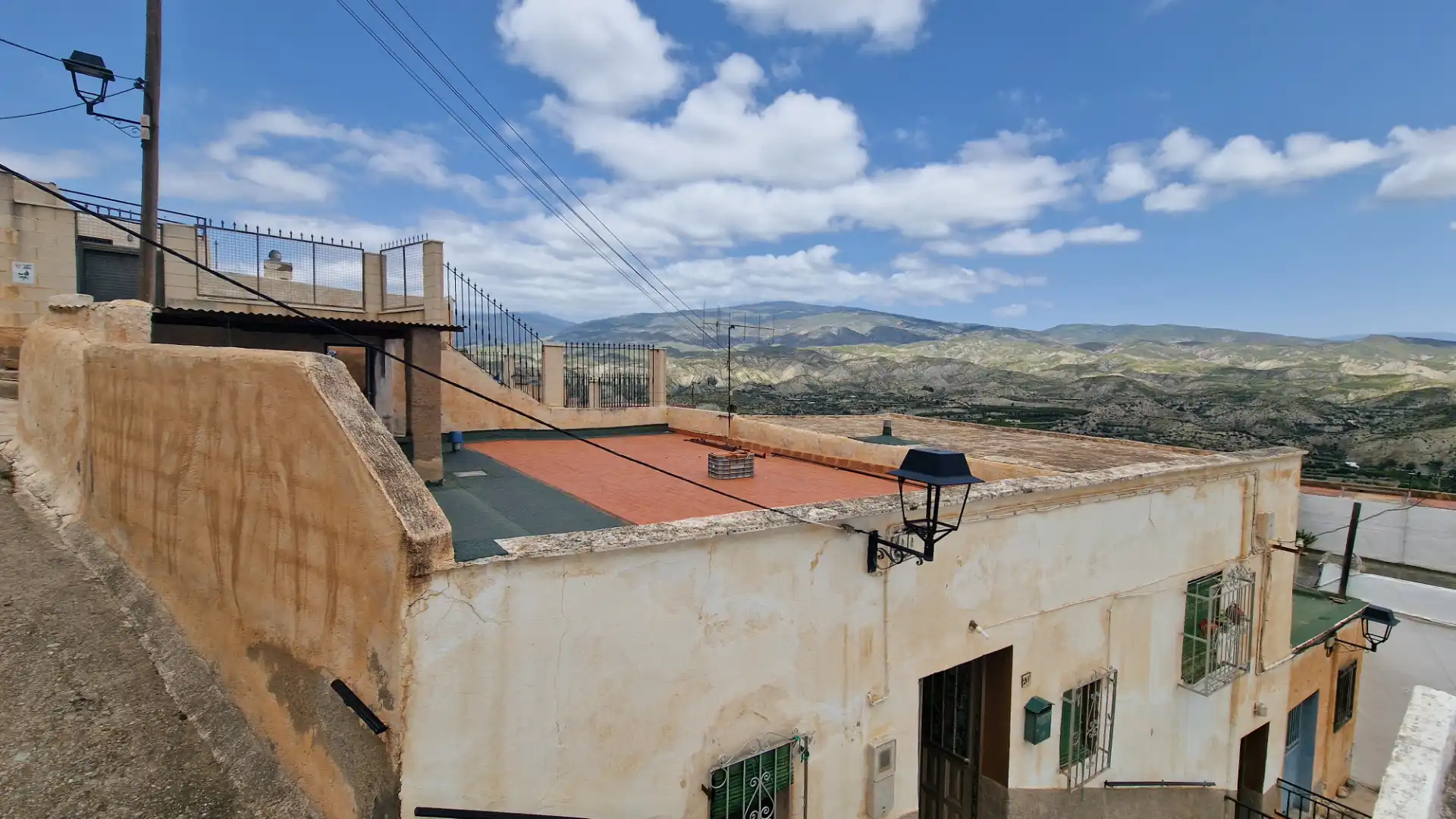 Vista exterior de Casa o xalet en venda en Instinción amb Moblat
