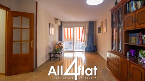 Foto 5 de Pis en venda a Calle Catalunya, Vilamarina, Viladecans