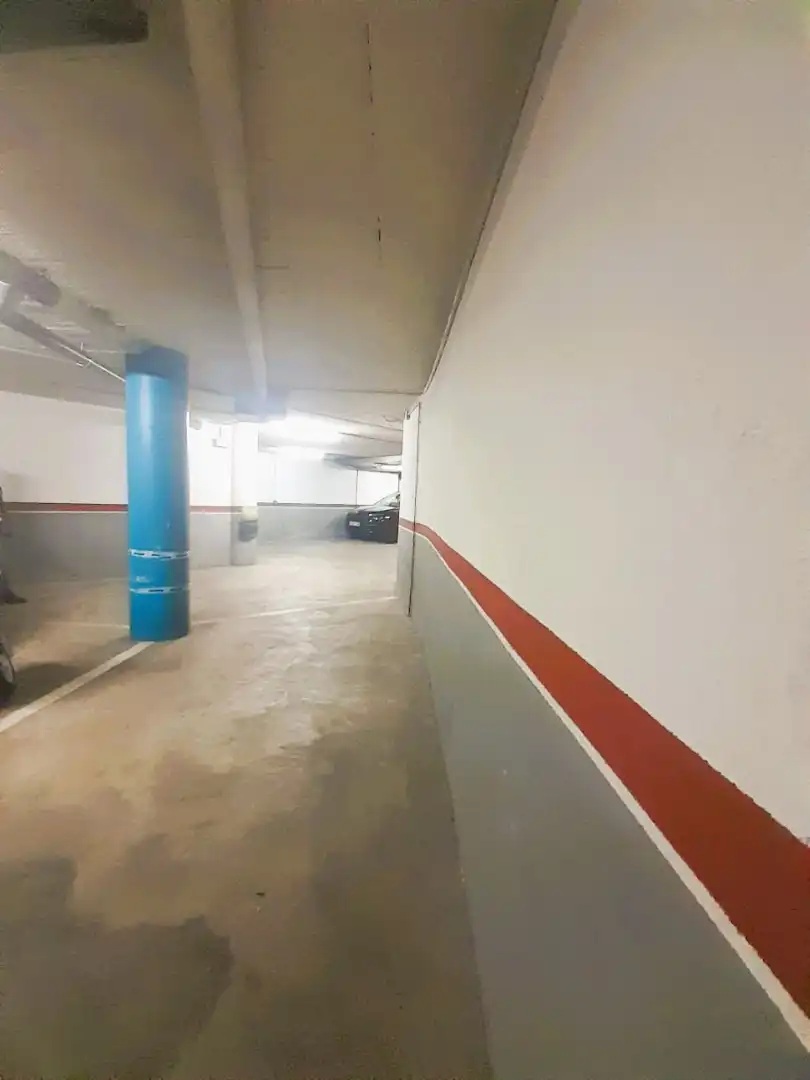Einzelparkplatz mit Aufzug zum Verkauf in Sant Andreu, imagen 4