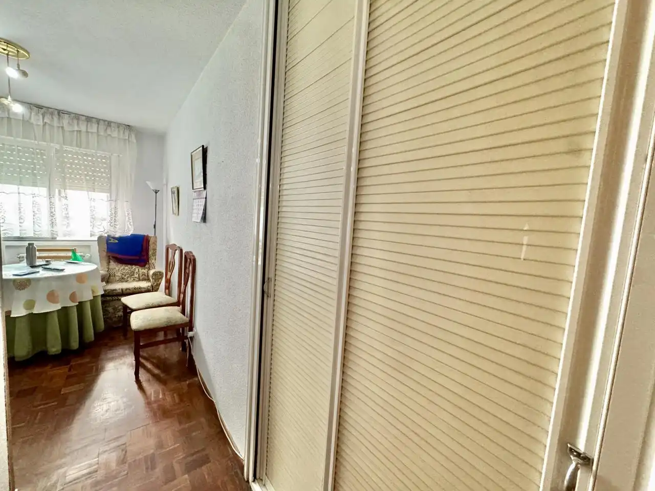 Piso en venta en Ávila con Calefacción, Parquet y Terraza