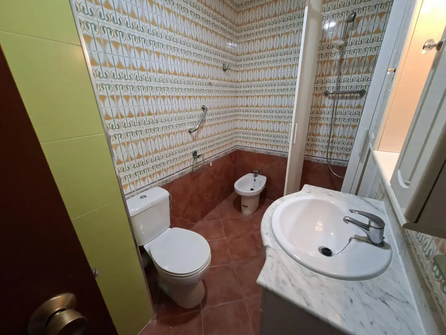 Baño de Piso de alquiler en Molina de Segura con Aire acondicionado, Amueblado y Balcón
