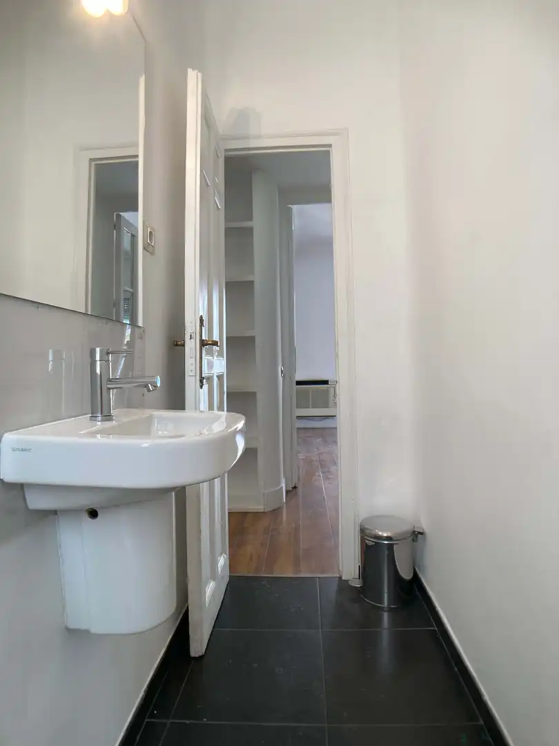 Baño de Piso de alquiler en Madrid con Aire acondicionado, Calefacción y Parquet