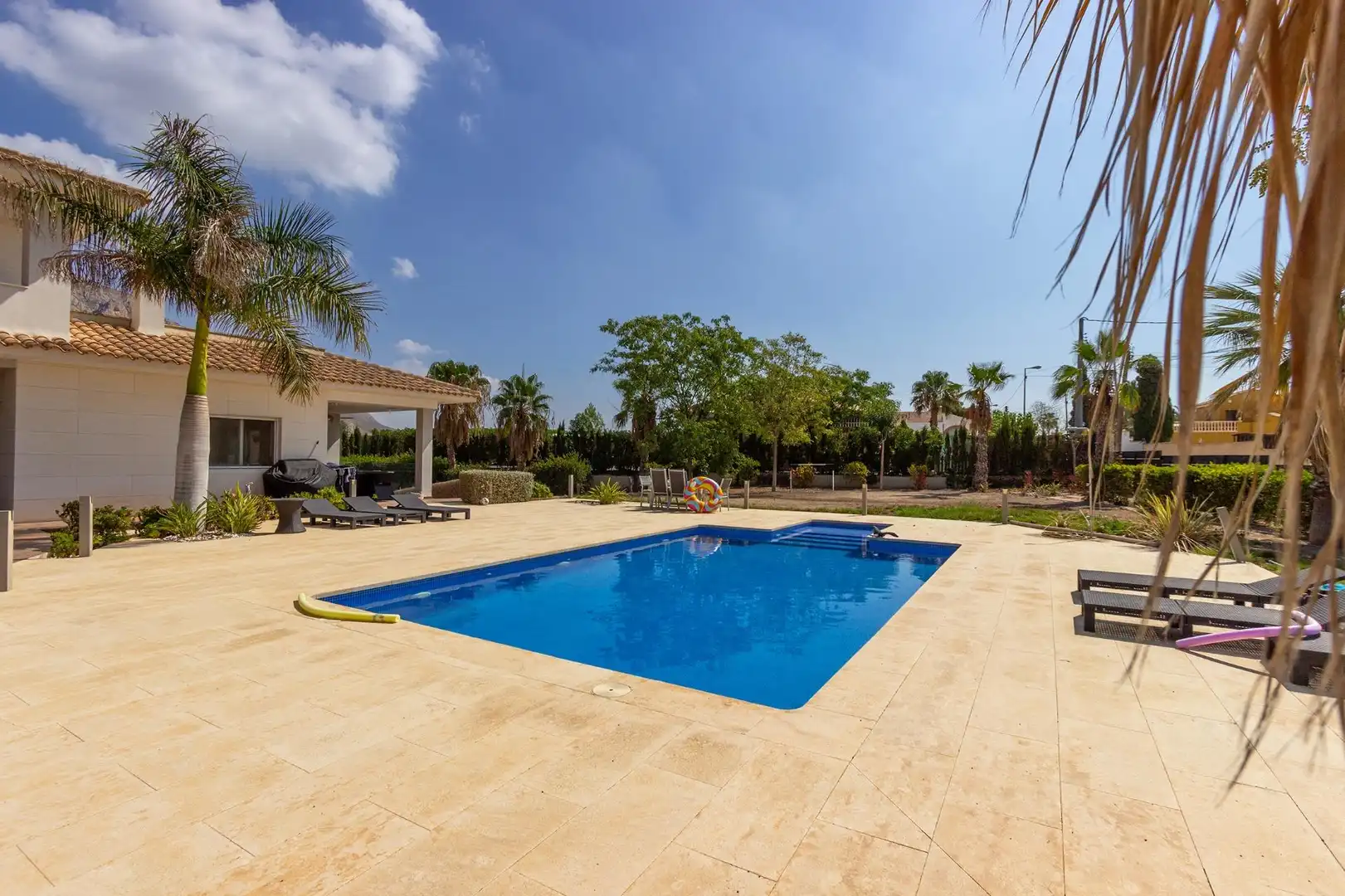 Piscina de Casa o xalet en venda en Alicante / Alacant amb Calefacció, Jardí privat i Terrassa